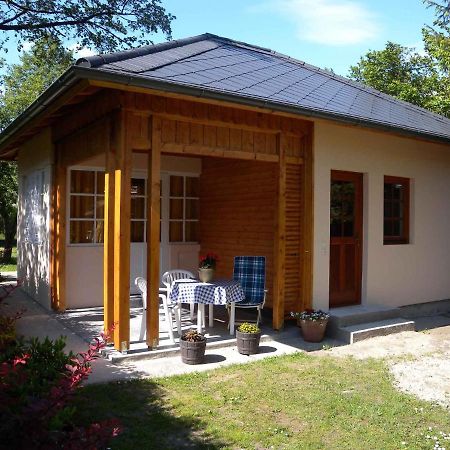 Holiday home in Balatonfenyves 18357 Kültér fotó